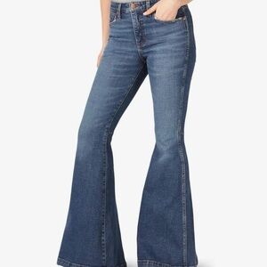 Women's Flared Blue Jeans